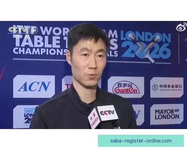 国乒凯旋回国王励勤梁靖崑王皓喜迎莎头走VIP通道